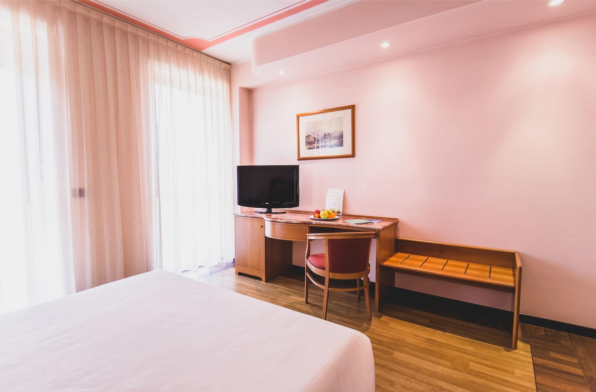 La Fonte Hotel Ome المظهر الخارجي الصورة