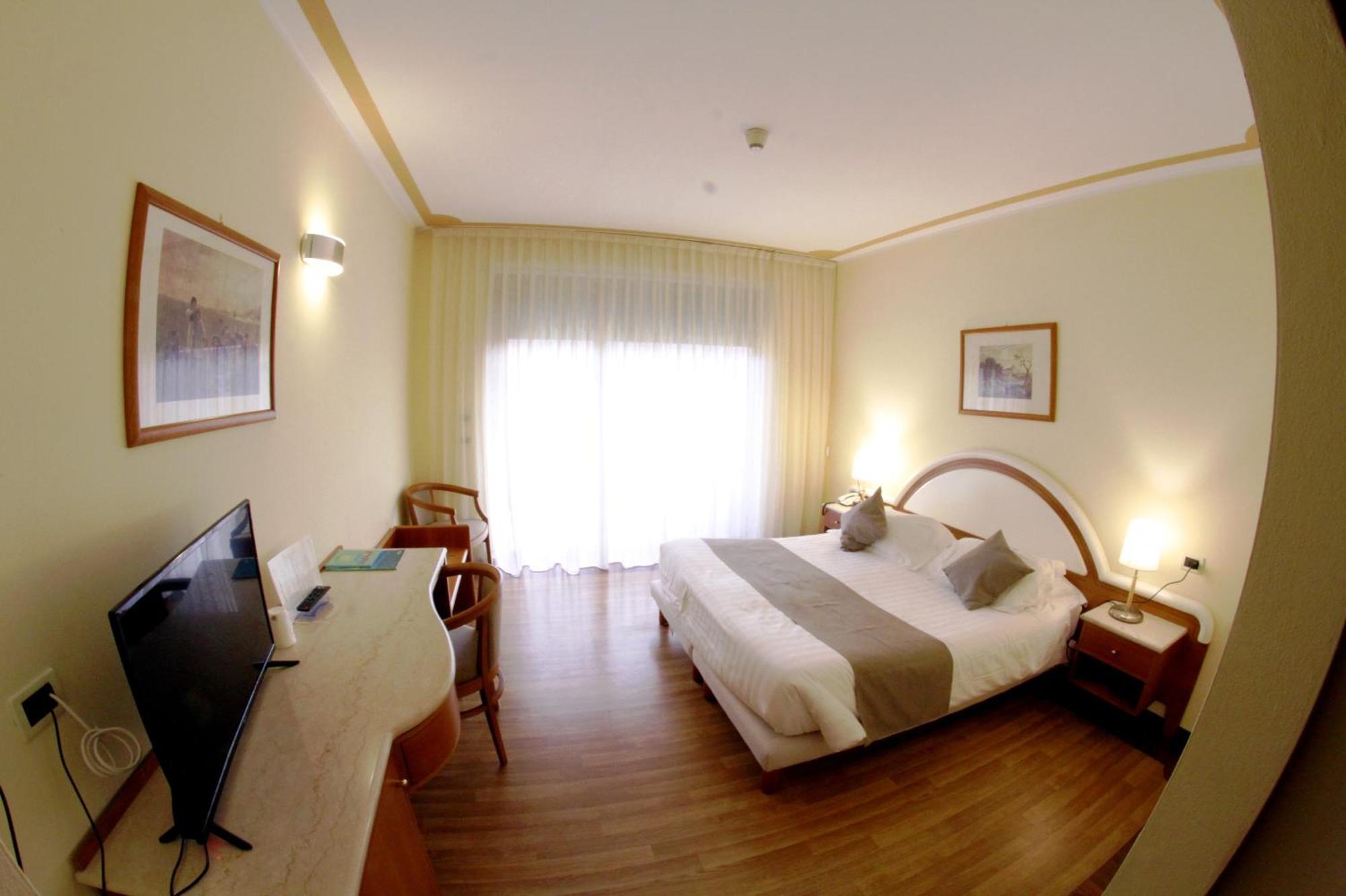 La Fonte Hotel Ome المظهر الخارجي الصورة